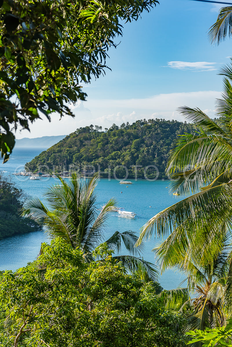 Photo de vue du canal de Batangas près de Sabang- Mindoro- Philippines