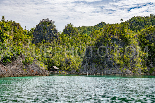 Photo de Waigeo- Kri- Mushroom Island- groupe de petites îles dans un lagon bleu peu profond- Raja Ampat- Papouasie occidentale- Indonésie